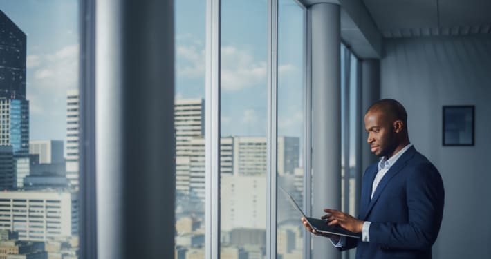 Exploring Commercial Real Estate Banks? Look for These 3 Must-Haves